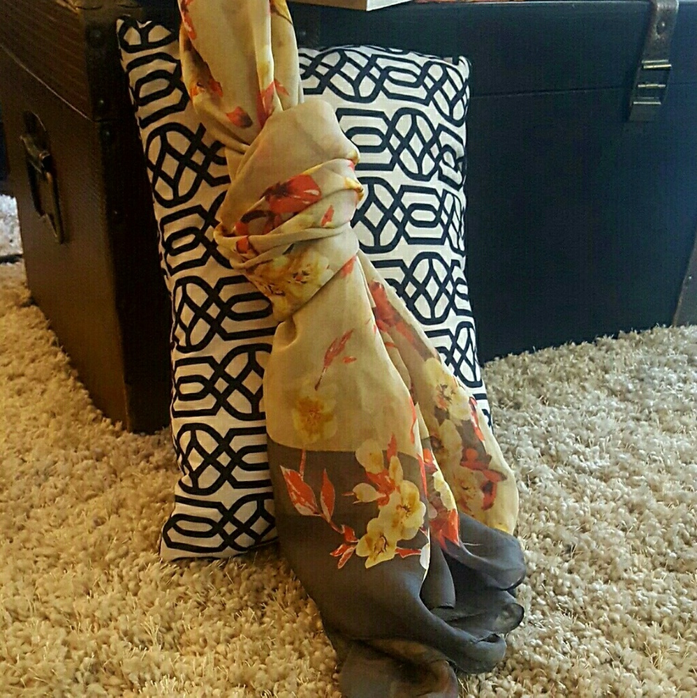 Big Buddha Scarf